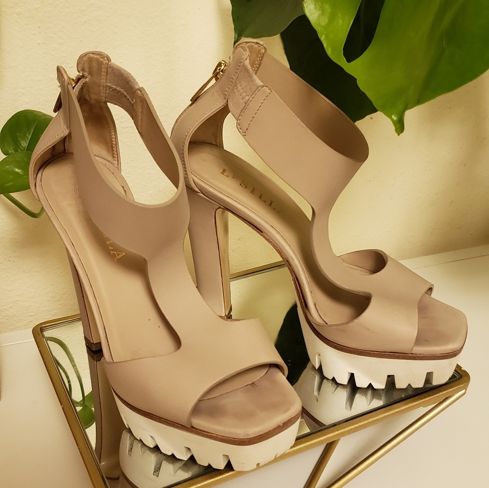 LESILLA Women Heels